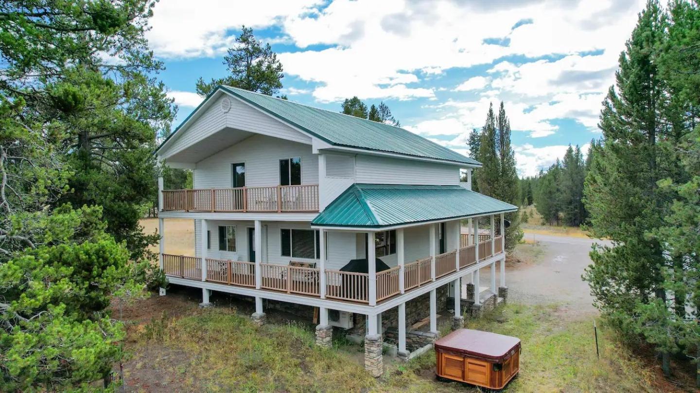 Yellowstone Adventures Island Park Bagian luar foto